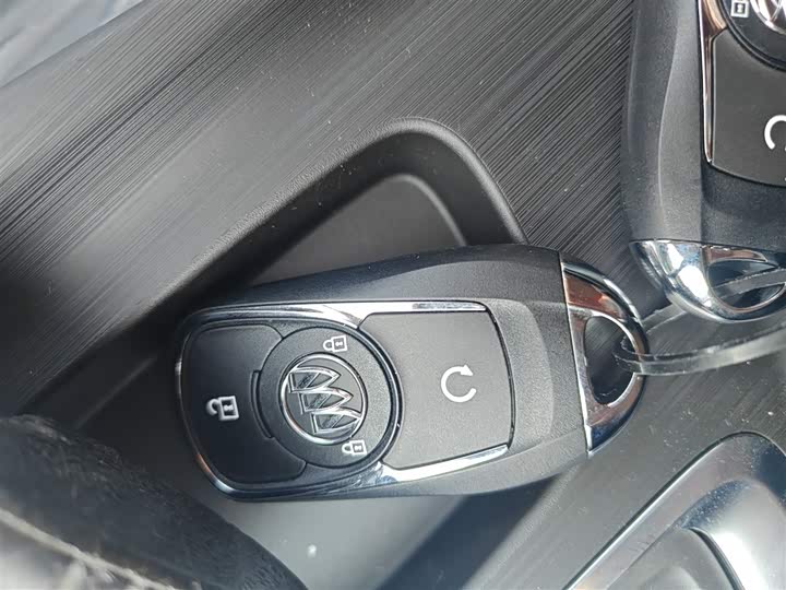 Buick Velite 6 2024 2024款 450km 舒享版 PLUS