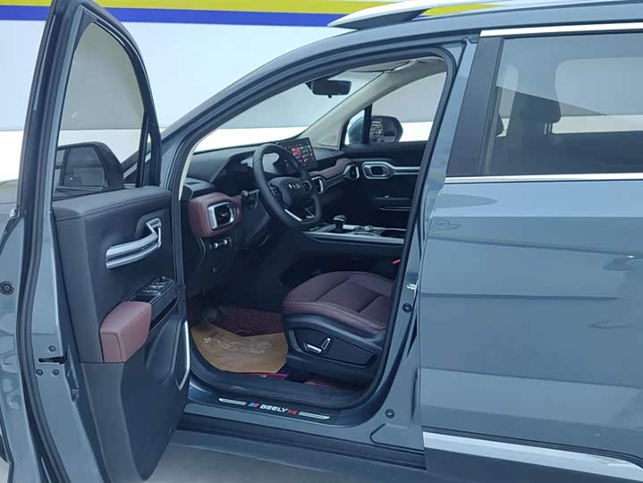 Geely Okavango 2022 2022款 1.8TD DCT豪华型 7座