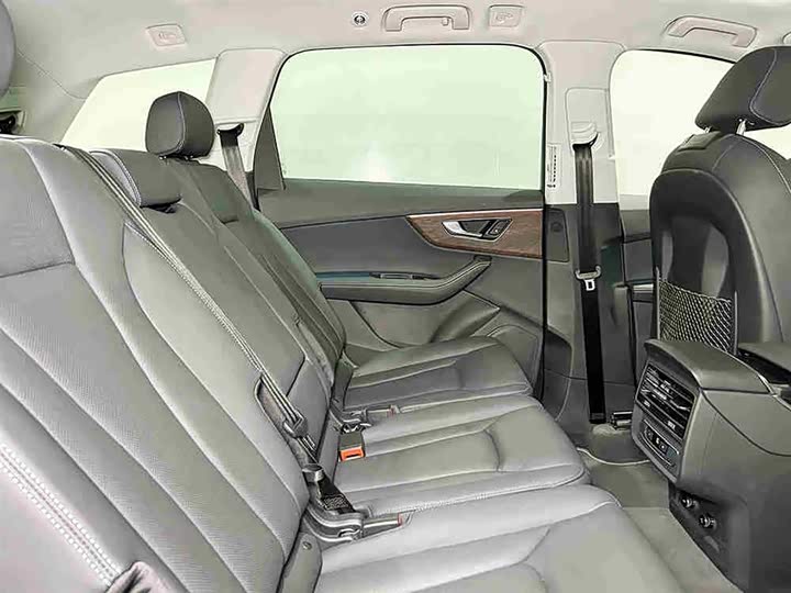 Audi Q7 2024 2024款 45 TFSI quattro S line运动型