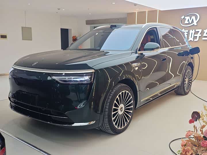 Aito M8 2025 2025款 增程 Ultra版 53.4kWh 6座版