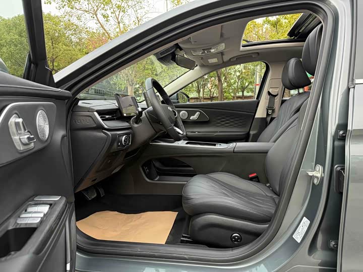 Chery Fulwin A8L 2025 2025款 1.5TGDI 145km 豪华型