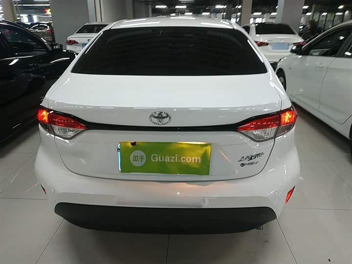 Toyota Levin 2024 2024款 智能电混双擎 1.8L 领先版