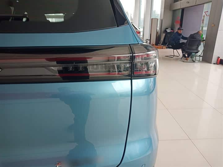 Chery Tiggo 8 Plus C-DM 2025 2025款 1.5T 116km 尊贵型 5座