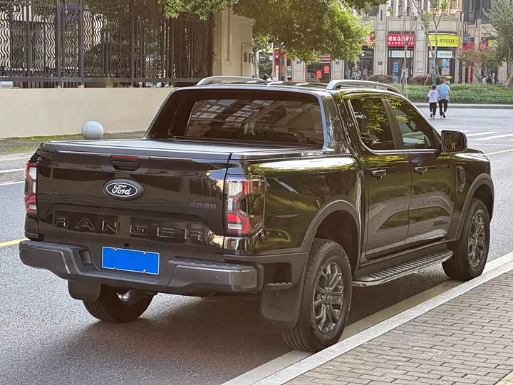 Ford Ranger 2023 2023款 野地四驱自动版 汽油