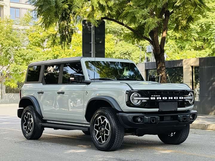 Ford Bronco 2024 2024款 2.3T 长滩