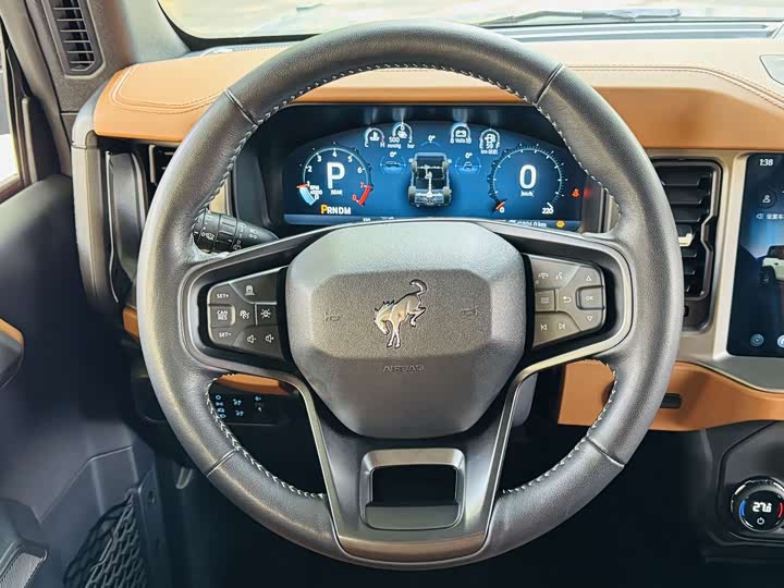 Ford Bronco 2024 2024款 2.3T 长滩