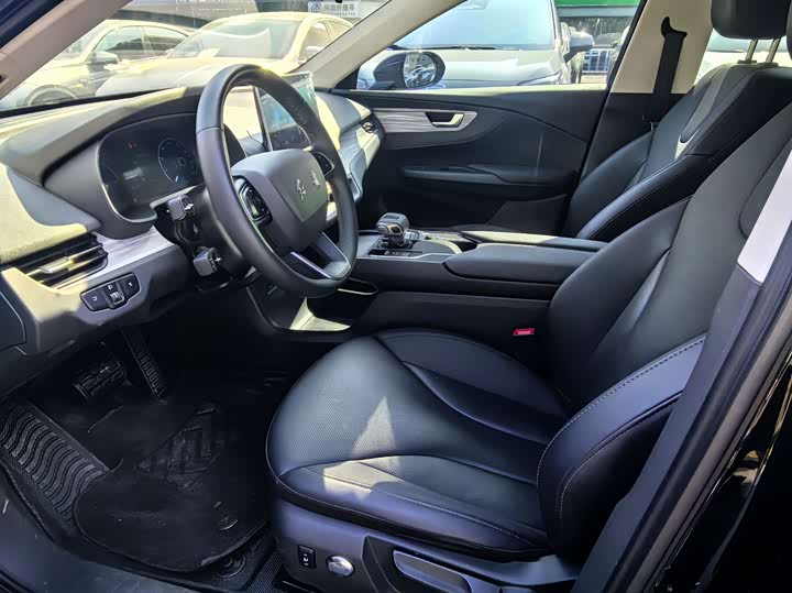 Hongqi E-QM5 2025 2025款 610km PLUS