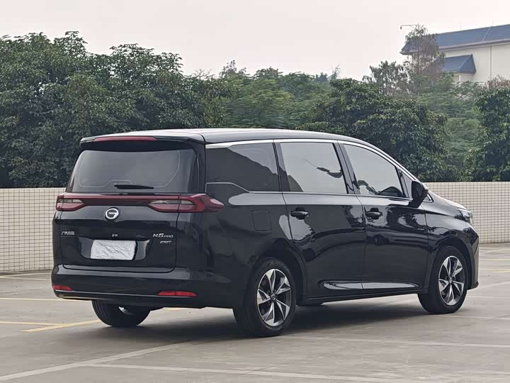 GAC Trumpchi M6 2023 2023款 PRO 270T DCT豪华版