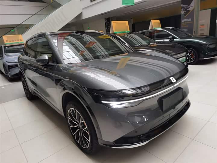 Zeekr 7X 2025 2025款 100kWh 长续航四驱智驾版