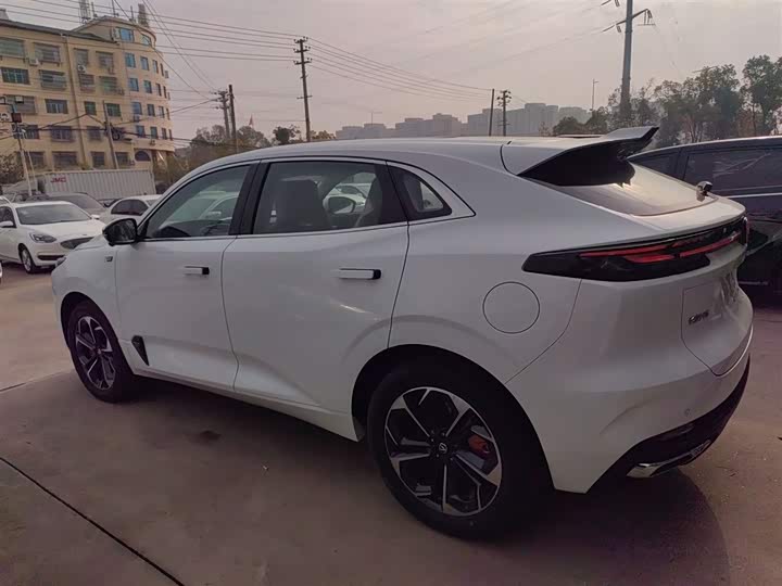 Changan UNI-K Hybrid 2024 2024款 智电iDD 1.5T 135km智趣型