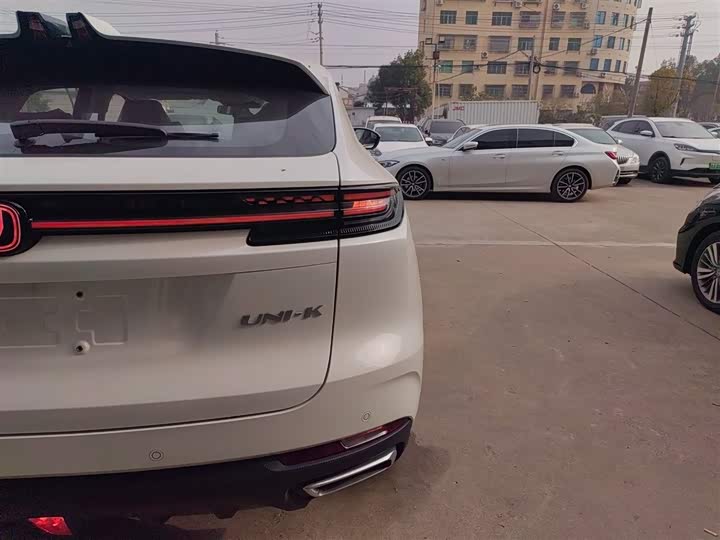 Changan UNI-K Hybrid 2024 2024款 智电iDD 1.5T 135km智趣型