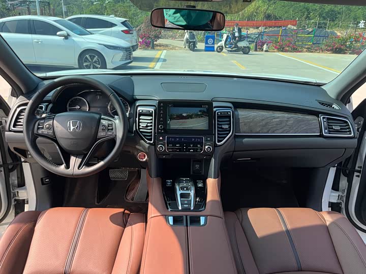 Honda UR-V 2020 2020款 370TURBO 两驱尊雅版