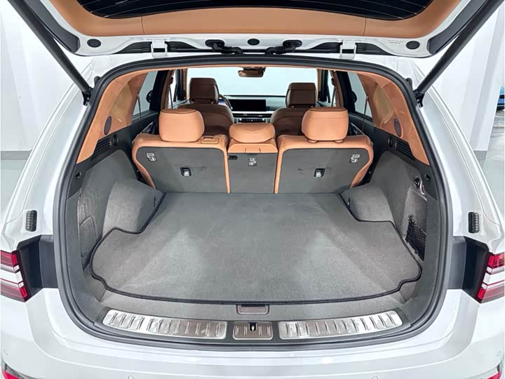 Genesis GV80 2024 2024款 2.5T 四驱旗舰版 5座