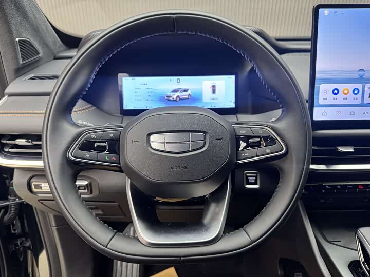 Geely Okavango L 2025 2025款 2.0T DCT尊享款