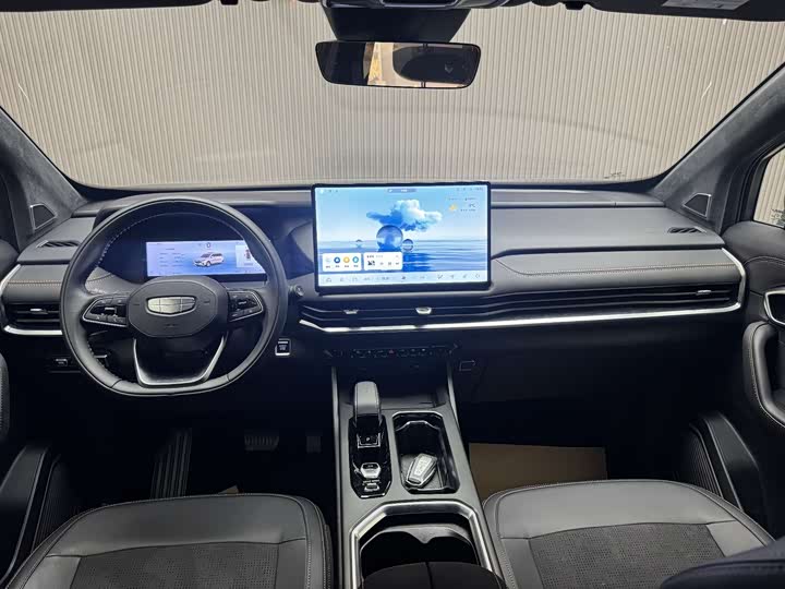 Geely Okavango L 2025 2025款 2.0T DCT尊享款