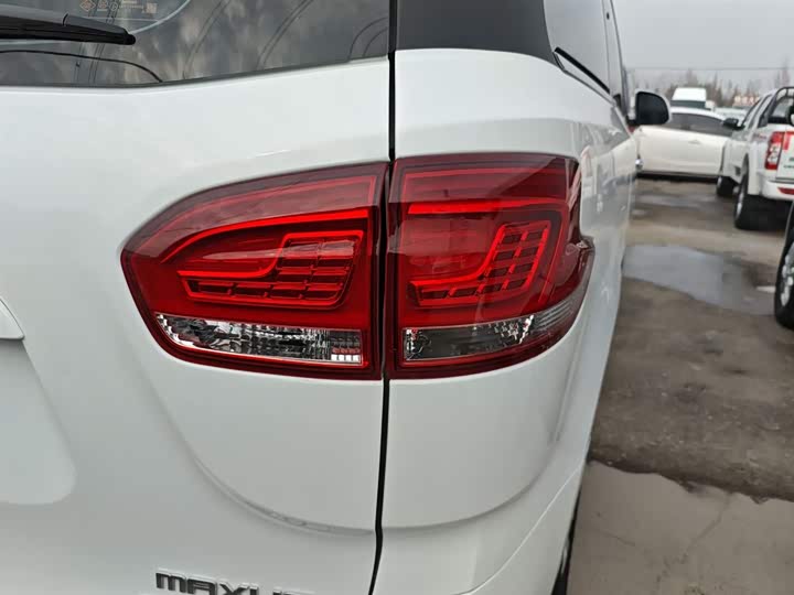 Maxus G10 2022 2022款 2.0T 自动精英版 汽油 7座