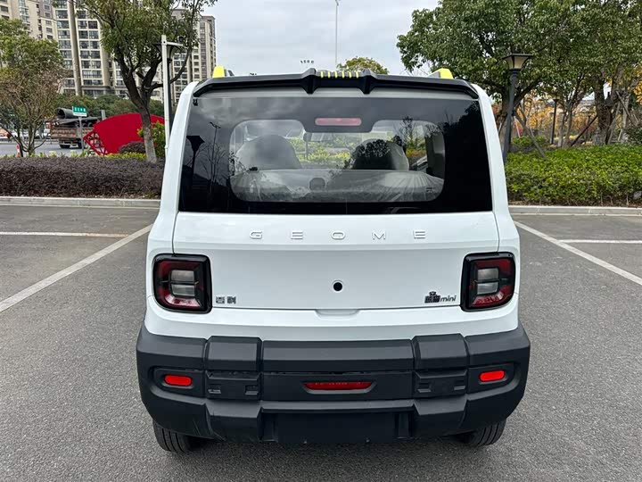 Geely Galaxy Panda Mini 2025 2025款 210km 熊猫骑士