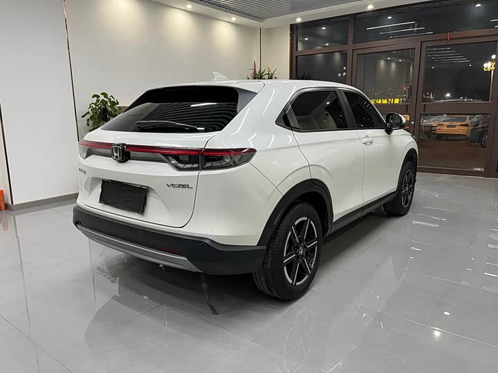 Honda Vezel 2023 2023款 1.5L CVT精英版