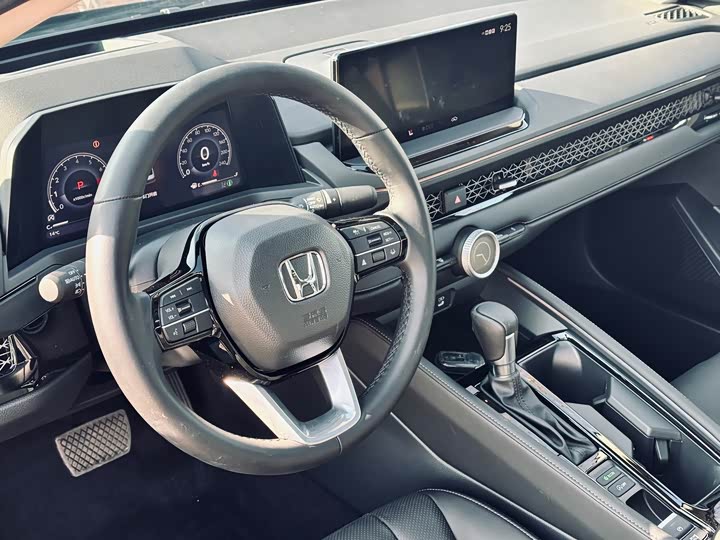 Honda Accord 2025 2025款 260TURBO 尊贵版