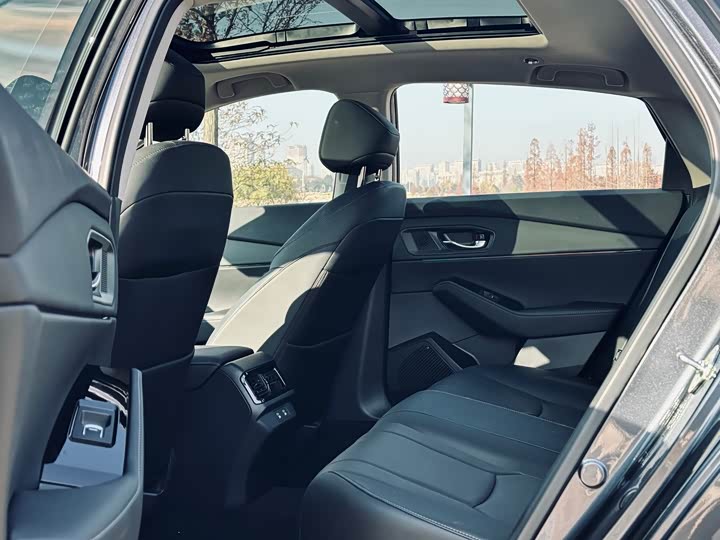 Honda Accord 2025 2025款 260TURBO 尊贵版