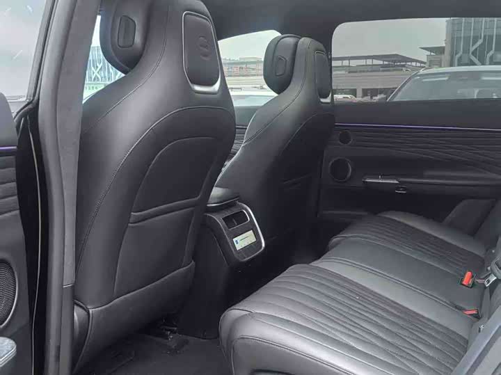 Exeed Sterra ET 2024 2024款 增程 240 Ultra四驱