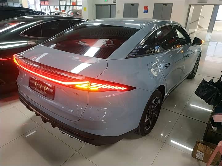 Geely Galaxy L6 2024 2024款 125km PLUS 龙腾版