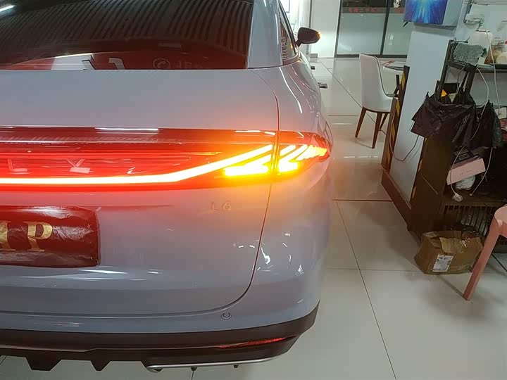 Geely Galaxy L6 2024 2024款 125km PLUS 龙腾版