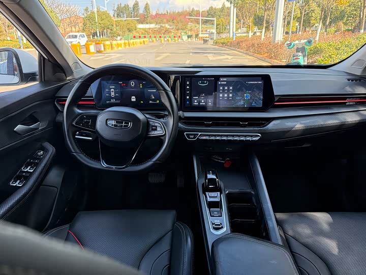 Geely Binrui 2024 2024款 缤瑞COOL 1.5T DCT冠军版