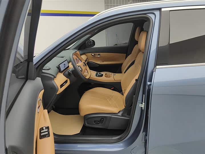 Geely Galaxy Starship 7 2025 2025款 120km 领航版