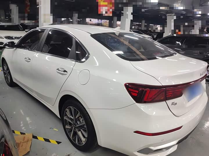 Kia K3 2021 2021款 改款 1.5L CVT时尚版