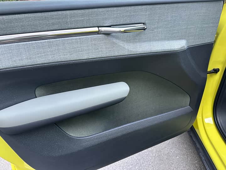 Volvo EX30 2025 2025款 后驱长续航版 Ultra