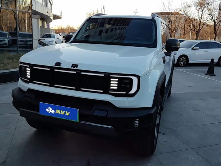 BAIC Beijing BJ40 Hybrid 2025 2025款 标准版
