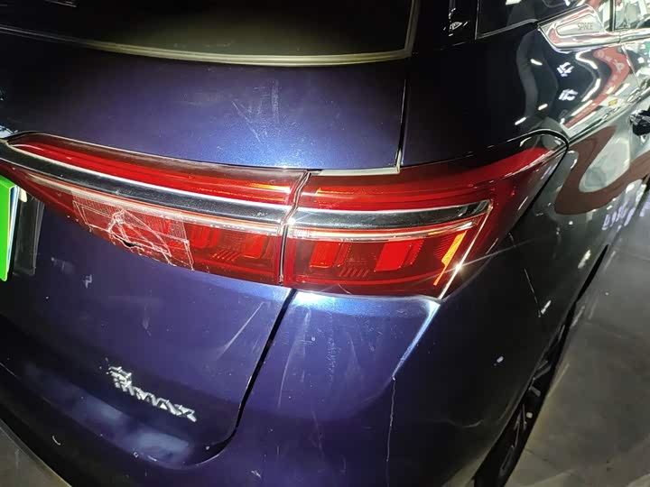 BYD Song Max 2021 2021款 升级版 1.5T 自动尊贵型 7座