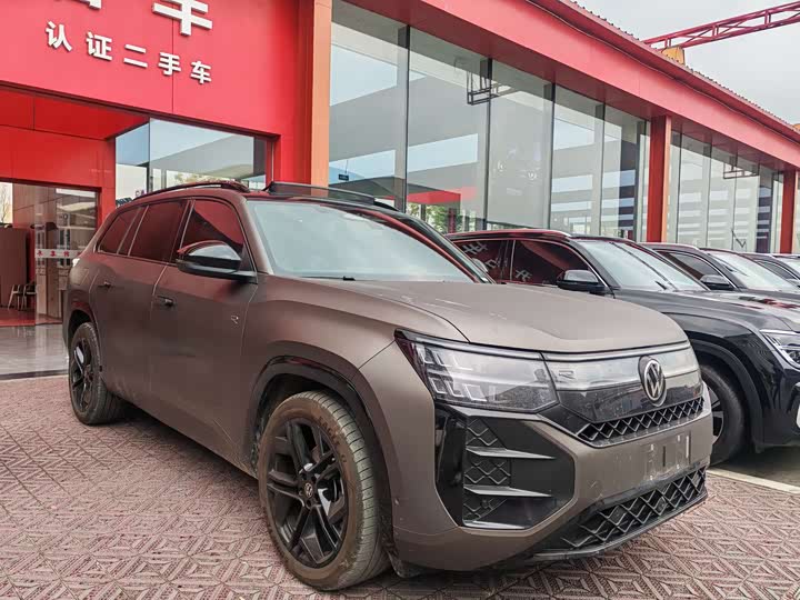 Volkswagen Teramont Pro 2025 2025款 途昂 Pro 450TSI 四驱登峰版