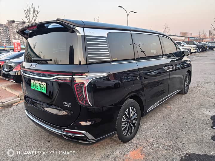 Hongqi HQ9 Hybrid 2024 2024款 2.0T 四驱商务版