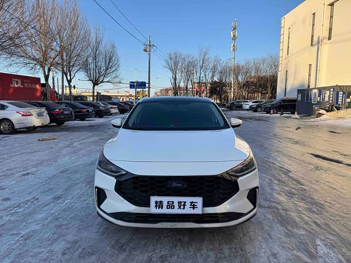 Ford Focus 2022 2022款 三厢 EcoBoost 180 自动竞速版