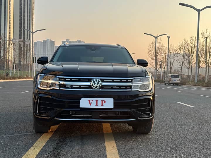 Volkswagen Teramont Pro 2025 2025款 380TSI 四驱出众版