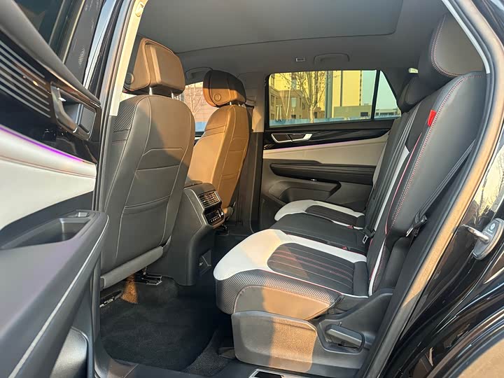 Volkswagen Teramont Pro 2025 2025款 380TSI 四驱出众版