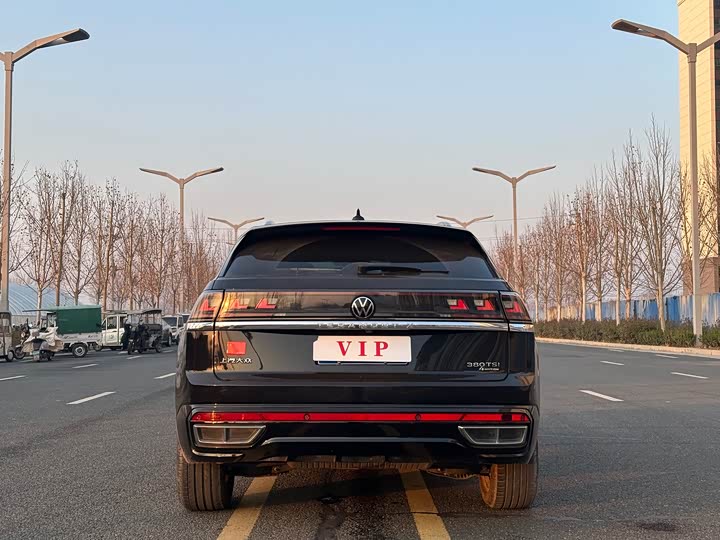 Volkswagen Teramont Pro 2025 2025款 380TSI 四驱出众版