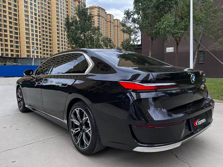 BMW 7 Series 2023 2023款 735Li M运动套装