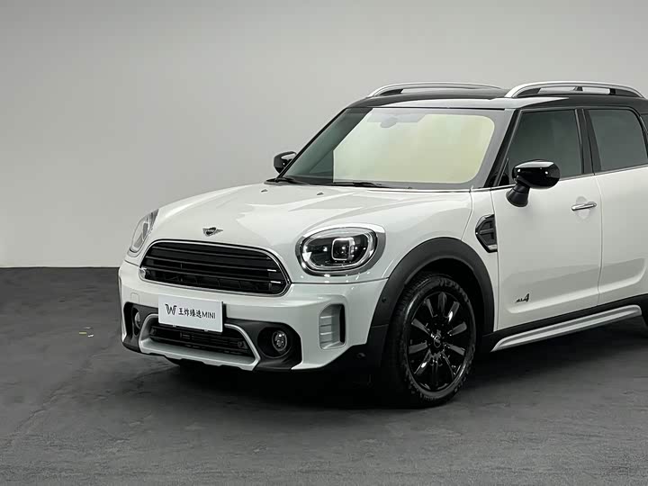 Mini Countryman 2023 2023款 1.5T COOPER ALL4 鉴赏家