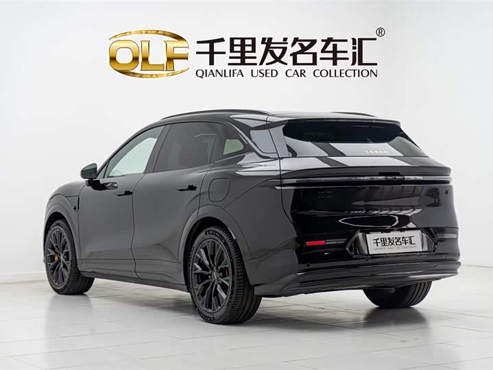 Zeekr 7X 2025 2025款 100kWh 长续航后驱智驾版