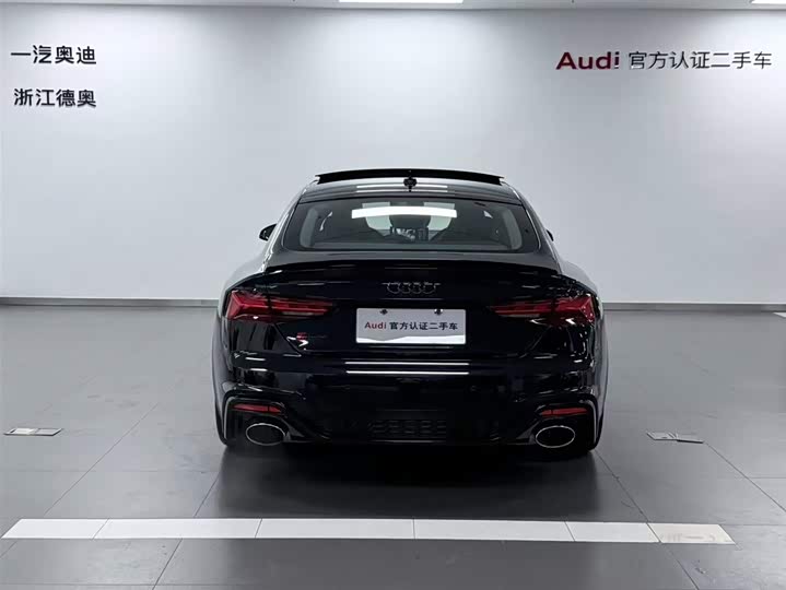 Audi RS 5 2023 2023款 RS 5 2.9T Sportback 黑曜版