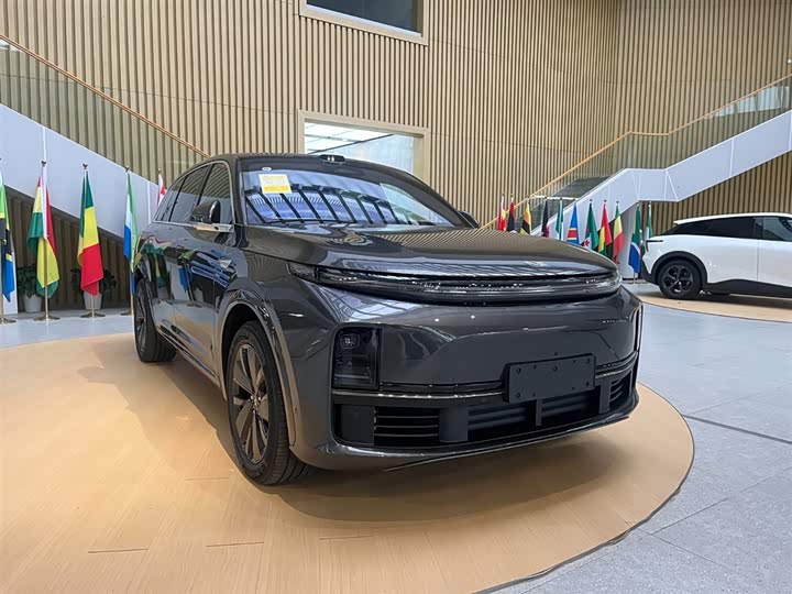 LiXiang L7 2025 2025款 Max 智能焕新版