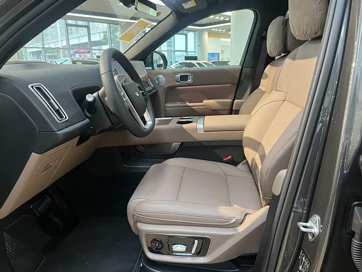 LiXiang L7 2025 2025款 Max 智能焕新版