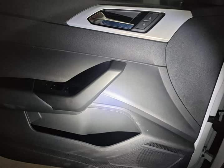 Volkswagen Polo 2023 2023款 Plus 1.5L 自动炫彩科技版