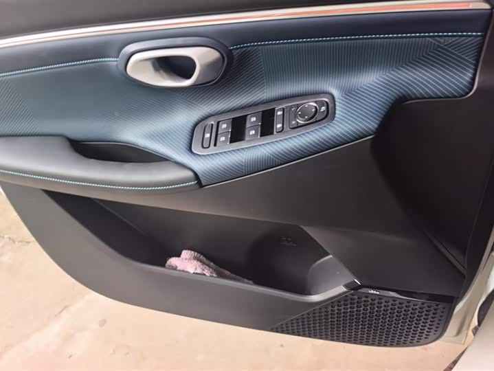 GAC Trumpchi GS3 2023 2023款 影速 270T 劲智版