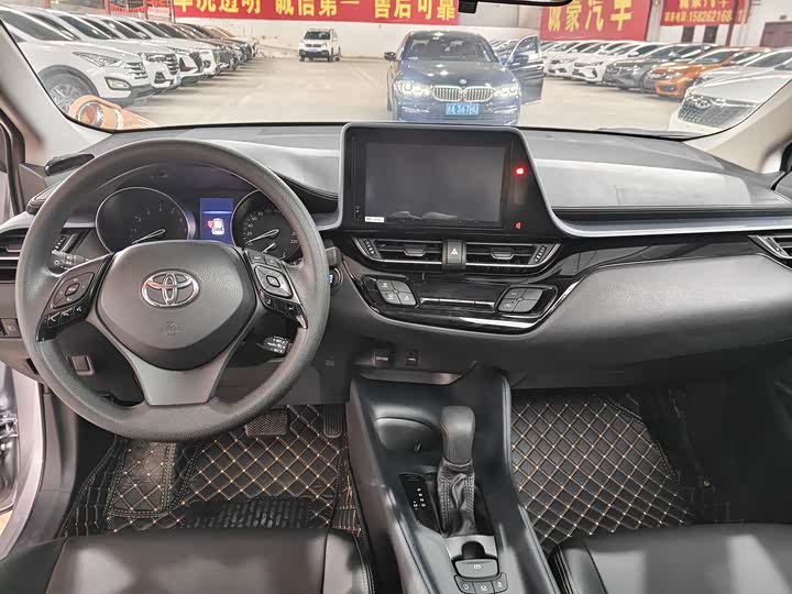 Toyota Izoa 2021 2021款 2.0L 奕驰版