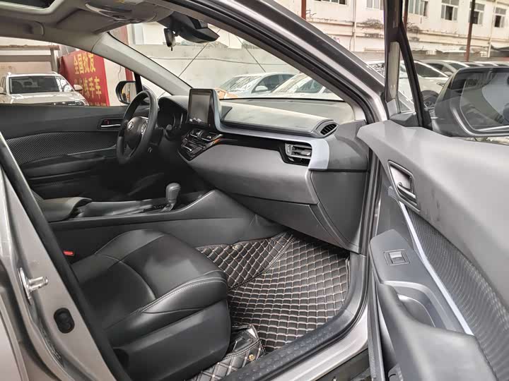 Toyota Izoa 2021 2021款 2.0L 奕驰版