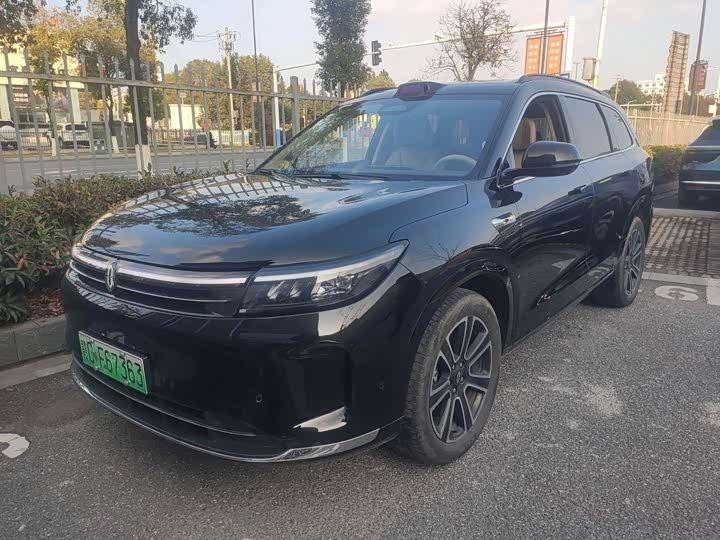 Aito M7 2024 2024款 1.5T 智驾四驱Ultra版 5座